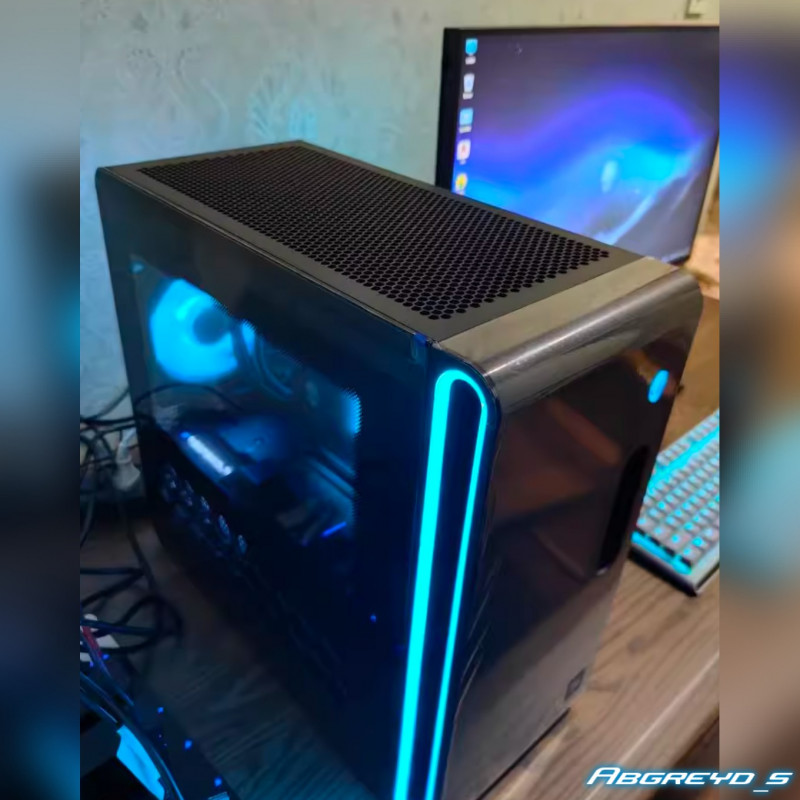 Флагманский игровой ПК: Alienware Starship R17