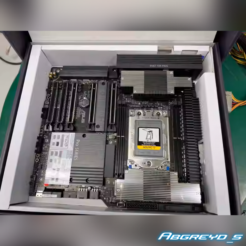 ASUS Pro WS TRX50-SAGE WIFI
