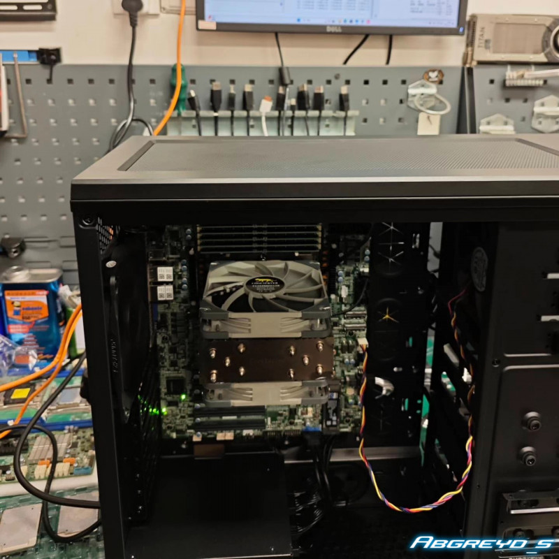 T2SEEP + AMD EPYC 9654 + DDR5 384GB
