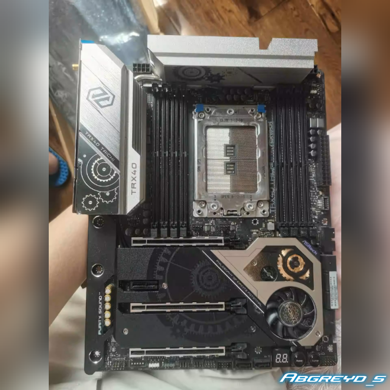ASRock TRX40 Taichi + AMD Ryzen Threadripper 3960X