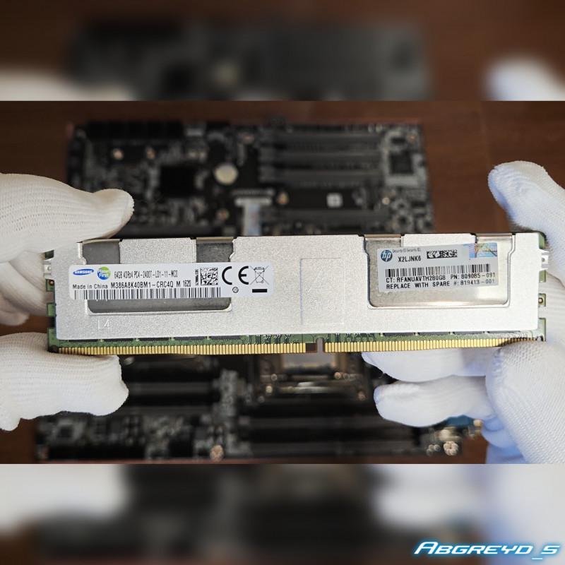 Samsung DDR4 64GB 2400 MT/s REG ECC (4DRx4)