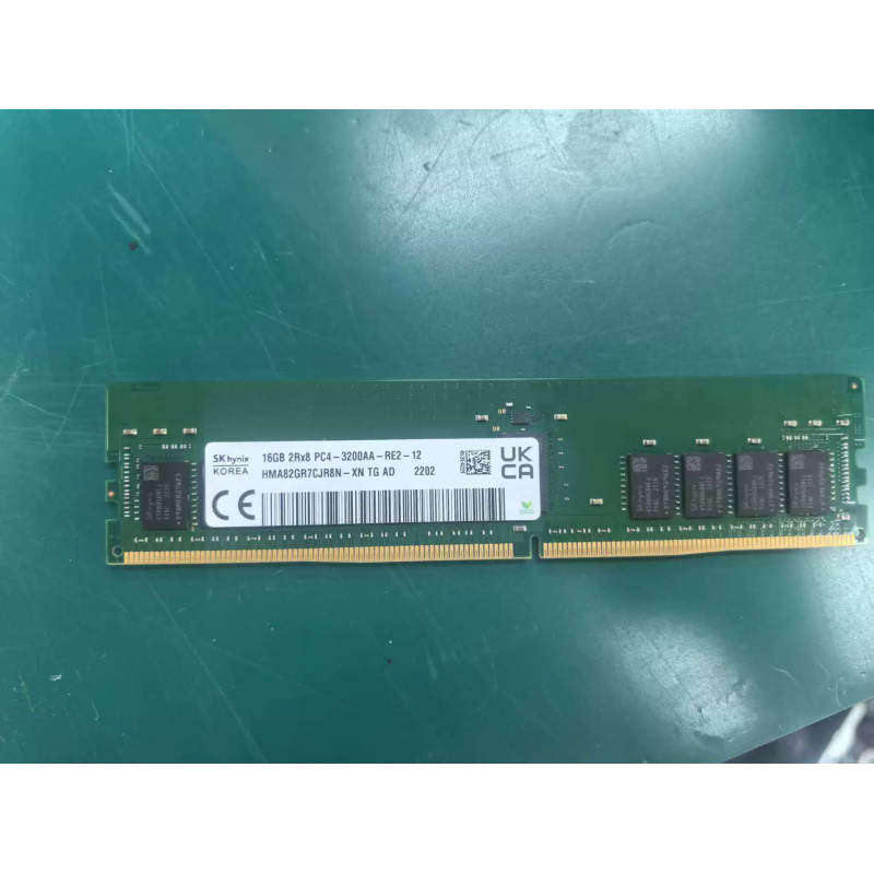SK hynix DDR4 128GB (8x16GB) 3200 MT/s RDIMM (2Rx8)