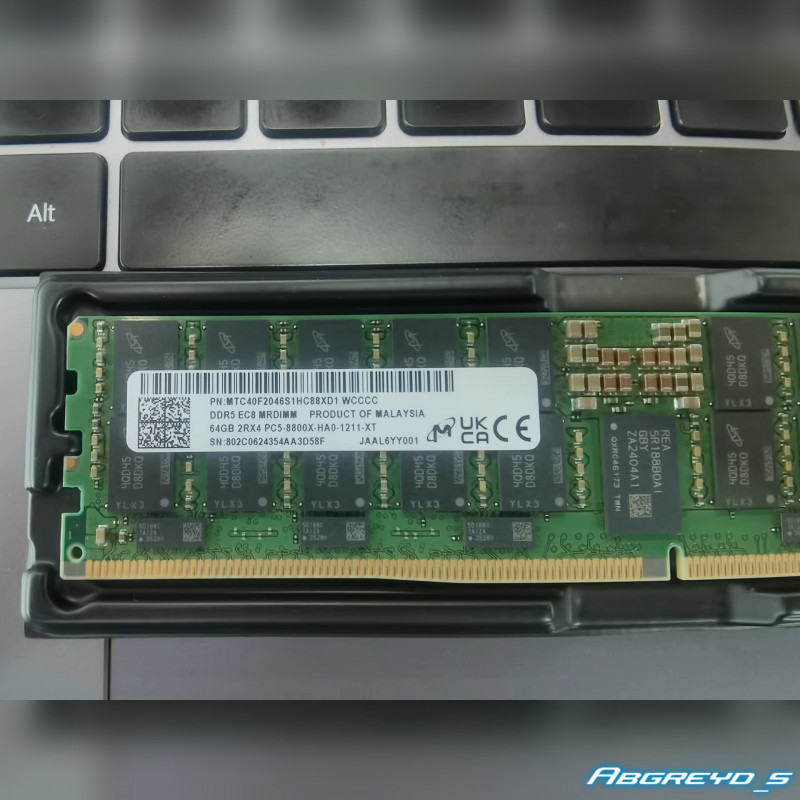Micron DDR5 64GB 8800 MT/s MRDIMM ECC (2Rx4)