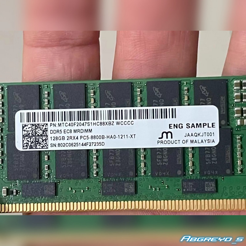 Micron DDR5 128GB 8800 MT/s REG ECC (2Rx4) MRDIMM