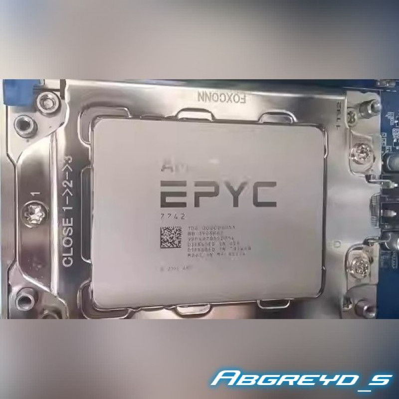 Supermicro H11DSi + 2* AMD EPYC 7742