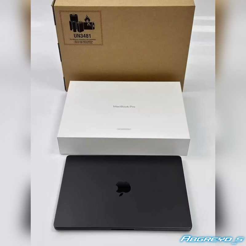 Apple MacBook Pro 14 (M3 Pro)
